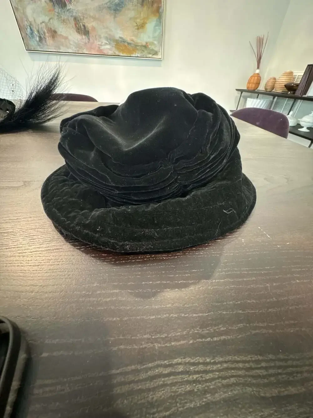 Kokin New York Vintage Black Velvet Pleated Ruffled Cloche Hat